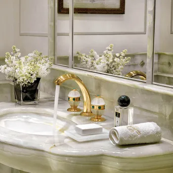 Смеситель для раковины THG Amboise Malachite A1J-F01-151 полированное золото