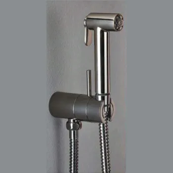 Гигиенический душ Nicolazzi  Гигиенический душ Tondo со смесителем и держателем без шланга. 5523TCR