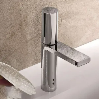 Электронный смеситель для раковины Fantini Milano 31 02 2904WF хром