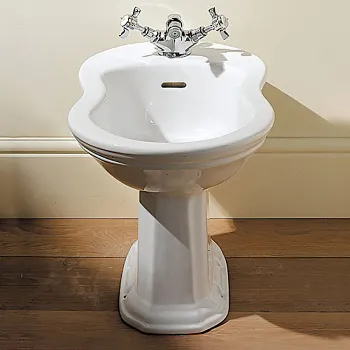 Биде напольное Devon&Devon Oxford с 3 отв. под смеситель 33x54xh36,5 белый IBBID3FOXF