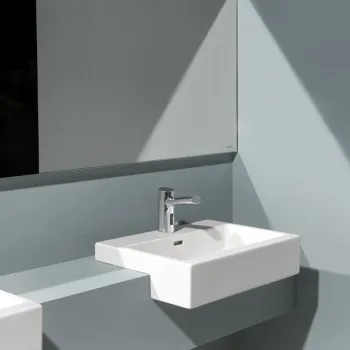 Laufen Living City Раковина 550x460х140мм, полувстр. с 1 отв. под смеситель, полувстраив., цвет: белый