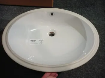 Раковина Globo Lavarredo 57х43х20 см, без отв., с переливом, с комплектом креплений, белый VA018.BI