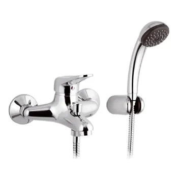 Смеситель для ванны Remer Kiss  литой излив K02