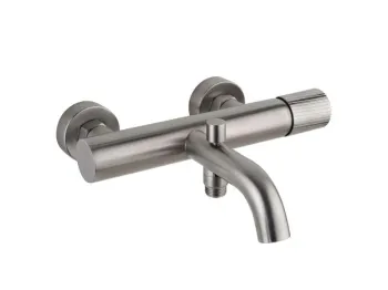 Смеситель для ванны настенный c душевым гарнитуром Mamoli TUTTODUNPEZZO 1710FB30002A