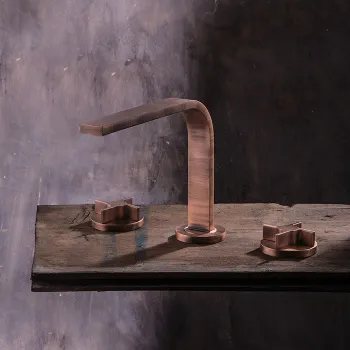 Смеситель для раковины Gattoni Gas GS111/32VC бронза