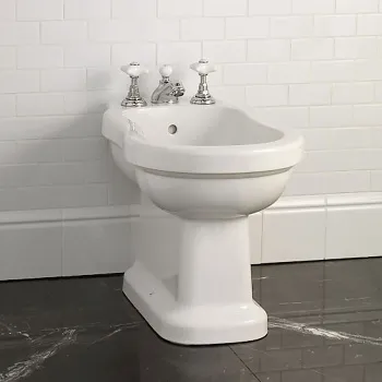 Биде напольное Devon&Devon Blues с 3 отв. под смеситель 34,5x56,6xh40 белый IBBID3FBLUES