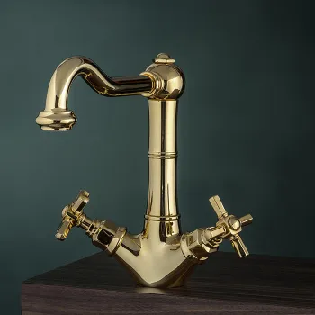 Смеситель для раковины Gattoni Trd TR300/18D0 золото