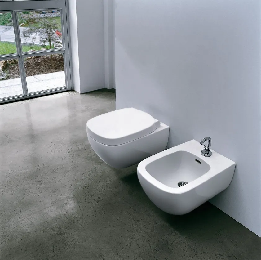 Унитаз подвесной Laufen Palomba 8.2080.1.000.000.1