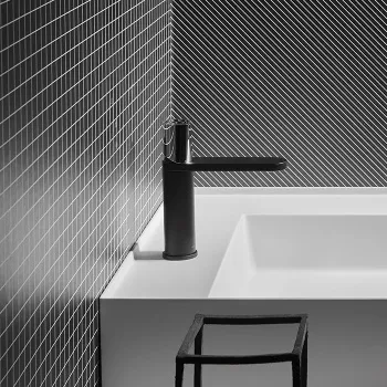 Смеситель для раковины Antonio Lupi Indigo ND301FNO+MNLU черный