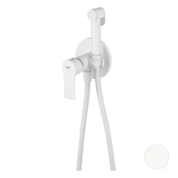 Смеситель с гигиеническим душем Remer Energy белый матовый EY65WBO