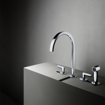 Смеситель для кухни Fantini Icona Deco 4 отв, без донного клапана, излив 215, с ручн душем, хром 53 02 R151