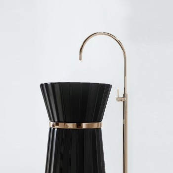 Раковина напольная Oasis Plisse 440х950мм, без отверстий для смесителя, без перелива, в комплекте с незап донным клапаном, кольцо золото, черный 0PI440NLOR