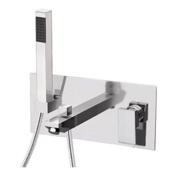 Смеситель для ванны Remer Q-Design  хром QD04