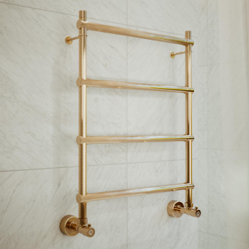 Полотенцесушитель водяной Margaroli Sole 4423703BGON 54x54 золото