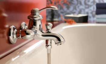 Смеситель для ванны с душем Jacob Delafon Fairfax E71090-CP