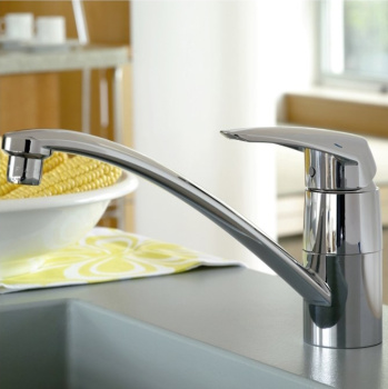 Смеситель для кухни Grohe Eurodisc 33770001 Хром