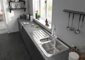 Смеситель для кухни hansgroheFocus M42, 220, 2jet 71800000 с вытяжным душем