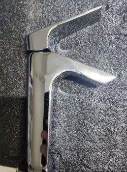 Смеситель для раковины Ramonsoler Urban Chic с каскадным изливом 210101-60