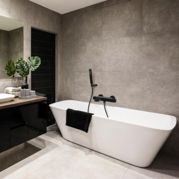 Смеситель термостатический Ramonsoler Urban Chic для ванны с каскадным изливом черный 213901SNM