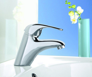 Смеситель для умывальника Ravak Rosa RS 011.00 с донным клапаном X070010