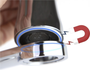 Смеситель для кухни Ramonsoler Kitchen с магнитным держателем и гибким изливом magnet 388801масu 388801МАCU