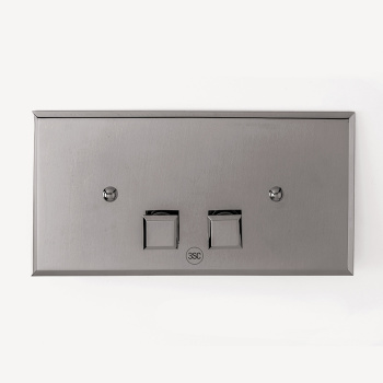 3SC Super Plaque Клавиша смыва для бачков Geberit UP320/720, 33*2,5*h17, материал: латунь, цвет: хр