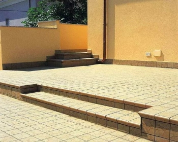 Ступени Casalgrande Padana Ardesia Gradone Rusticato Rosso Naturale 9.5мм 30х30