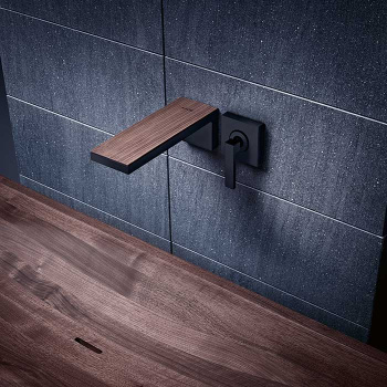 Смеситель для раковины Axor Myedition 47062330 черный