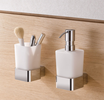 Дозатор жидкого мыла Kludi E2 4997605