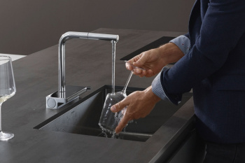 Смеситель для кухни Hansgrohe Aquno Select M81 73830000, хром