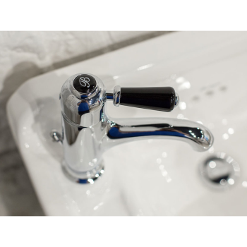 Смеситель для раковины Burlington CH22 BLA хром
